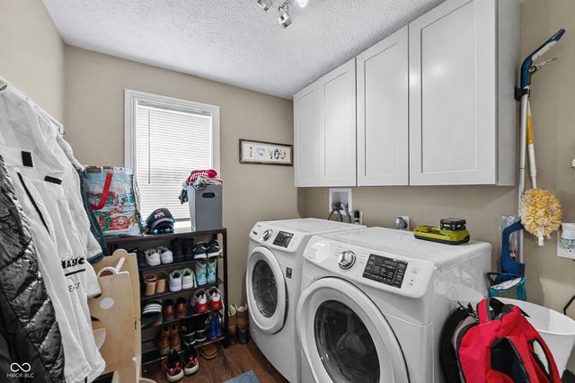 301 E Ohio Street, Fortville, IN 46040