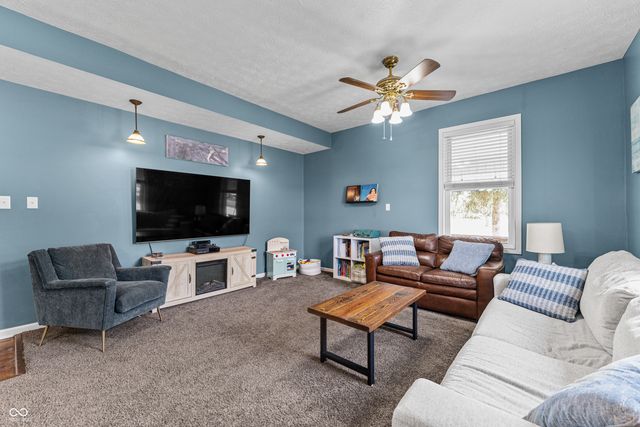 301 E Ohio Street, Fortville, IN 46040