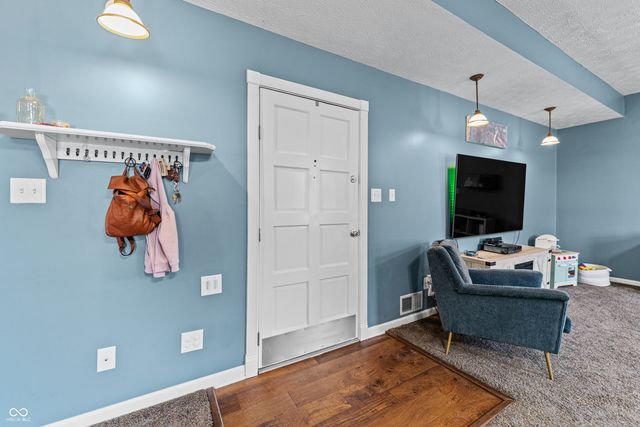 301 E Ohio Street, Fortville, IN 46040