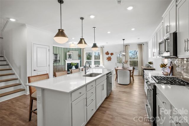 12585 Prospectors Way, Harrisburg, NC 28075