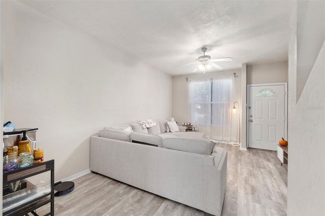 3552 SW 30TH WAY 147, Gainesville, FL 32608