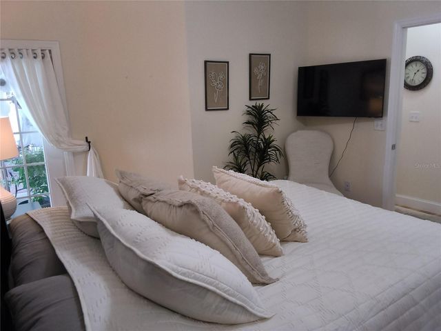 551 NE 61ST TERRACE, Ocala, FL 34470