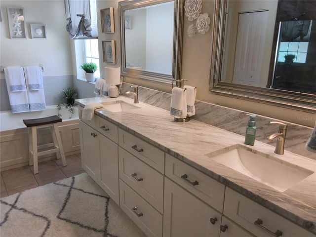 551 NE 61ST TERRACE, Ocala, FL 34470