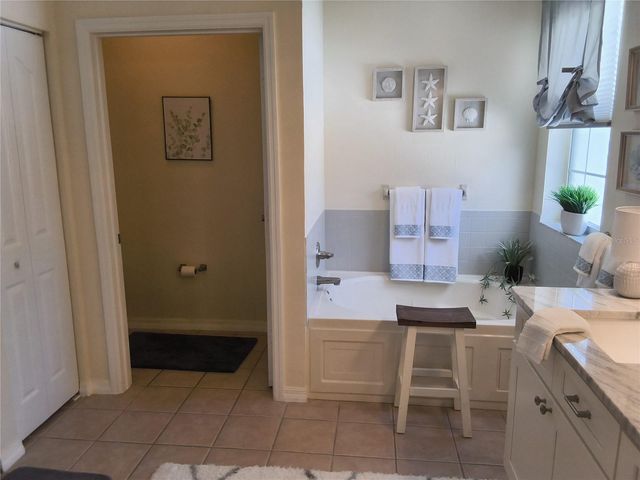 551 NE 61ST TERRACE, Ocala, FL 34470