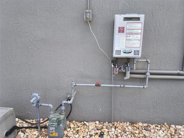 551 NE 61ST TERRACE, Ocala, FL 34470