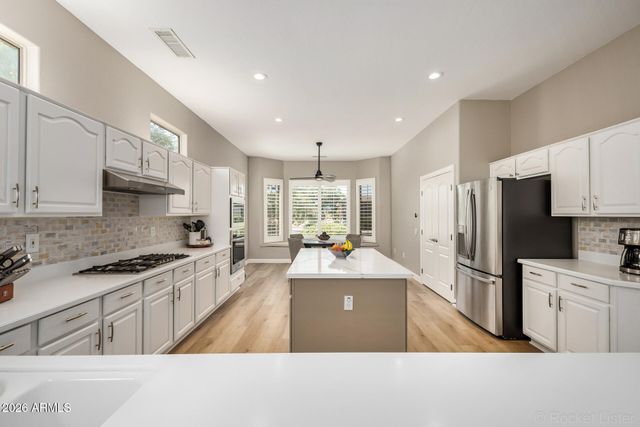 18733 N AVILA Drive, Surprise, AZ 85387