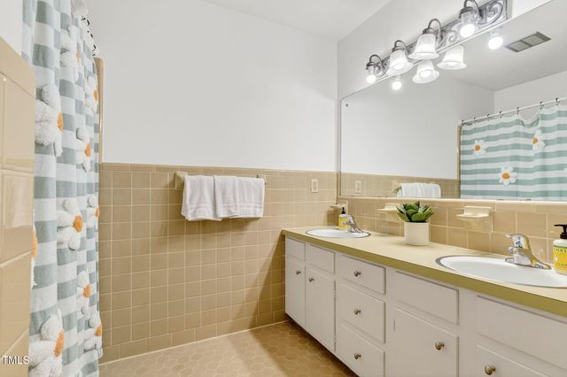 703 Emory Drive, Chapel Hill, NC 27517