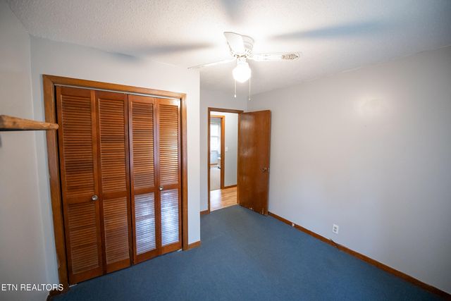 131 Helms Drive, Madisonville, TN 37354