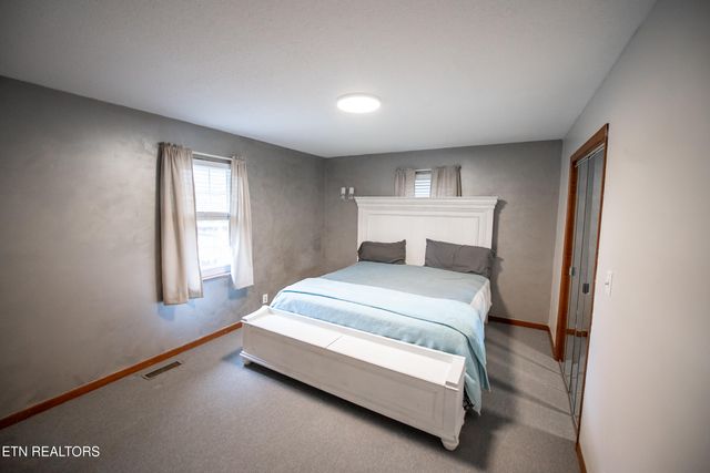 131 Helms Drive, Madisonville, TN 37354