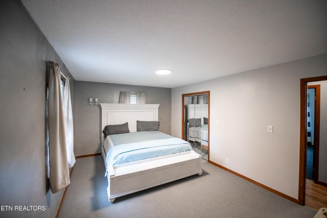 131 Helms Drive, Madisonville, TN 37354