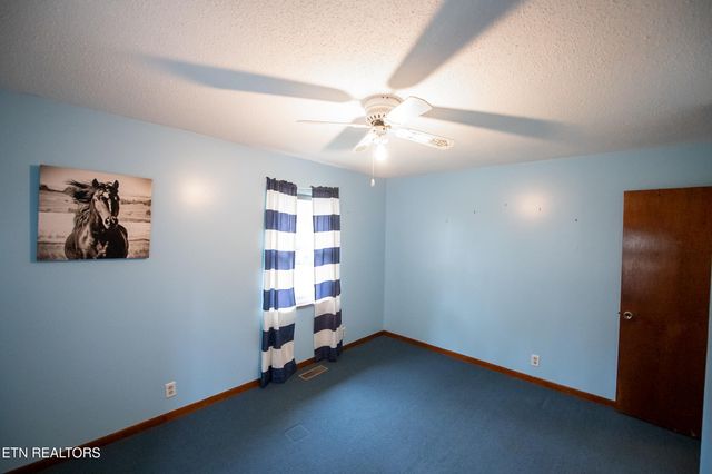 131 Helms Drive, Madisonville, TN 37354