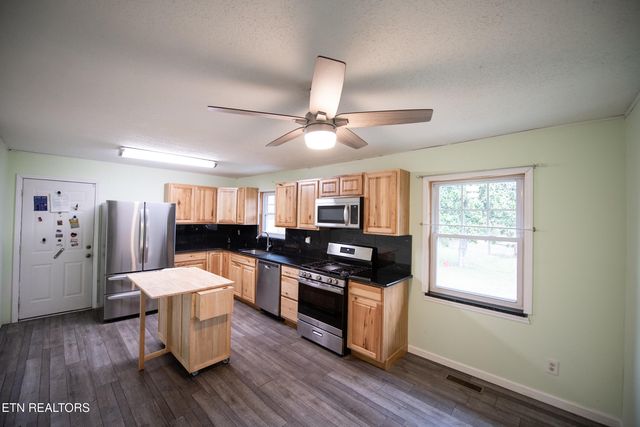 131 Helms Drive, Madisonville, TN 37354