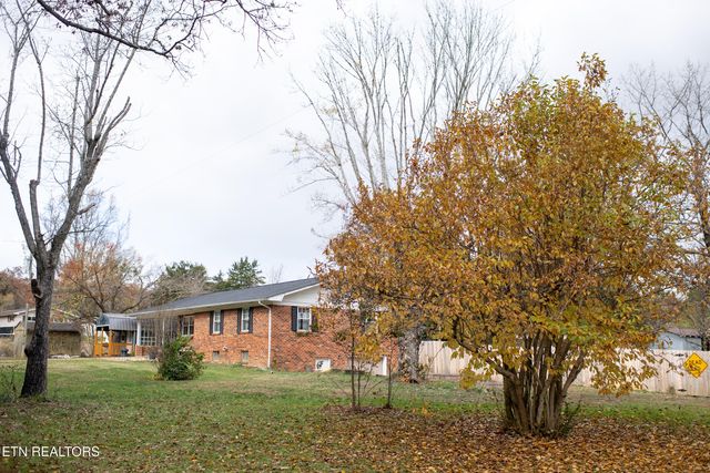 131 Helms Drive, Madisonville, TN 37354