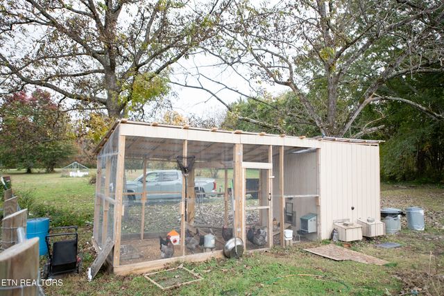 131 Helms Drive, Madisonville, TN 37354