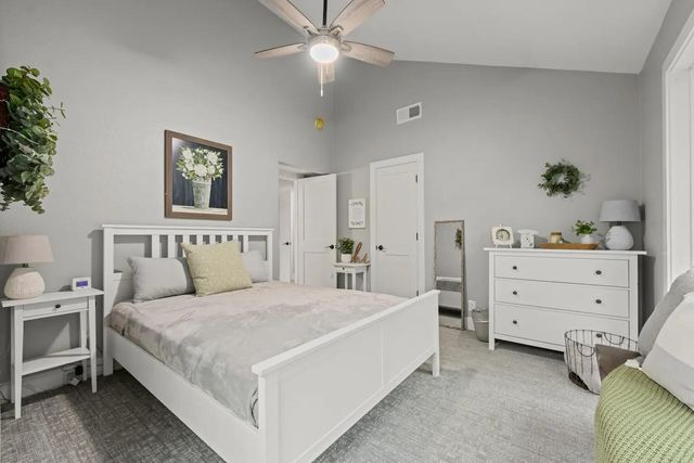 3700 N Hideaway LN, Lago Vista, TX 78645