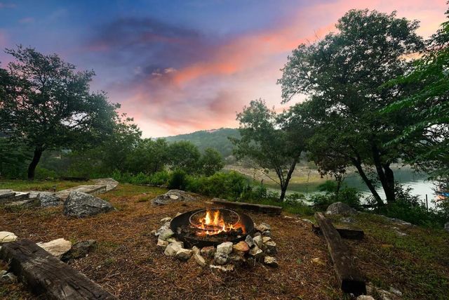 3700 N Hideaway LN, Lago Vista, TX 78645