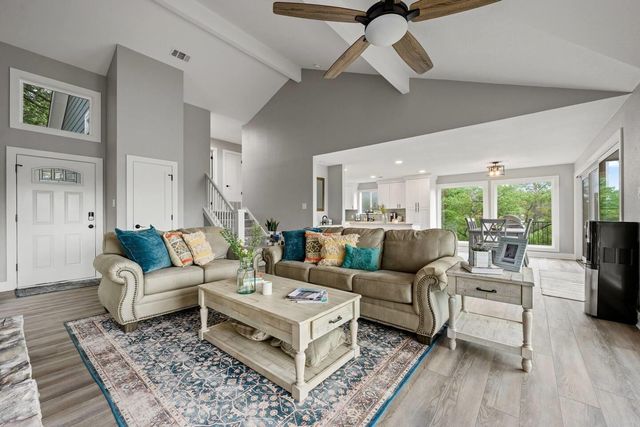 3700 N Hideaway LN, Lago Vista, TX 78645