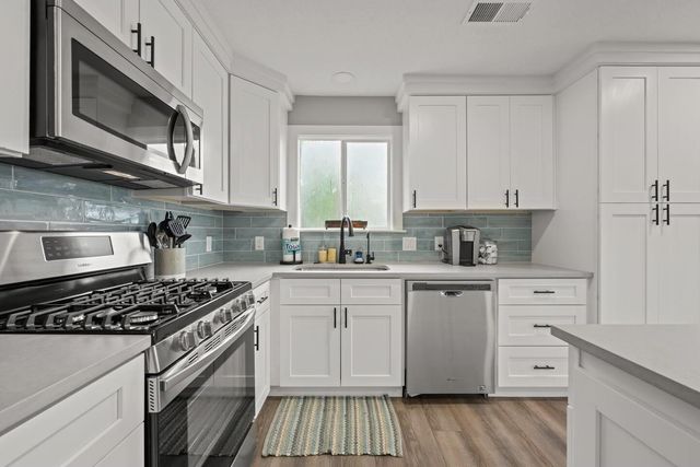 3700 N Hideaway LN, Lago Vista, TX 78645