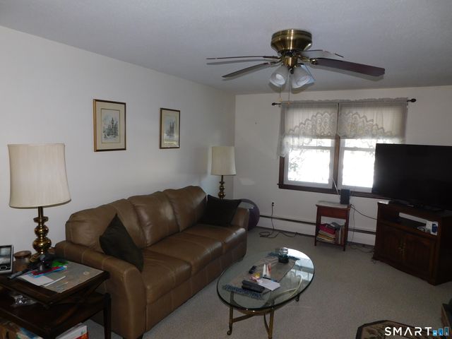 105 Trent Drive, Windsor, CT 06095