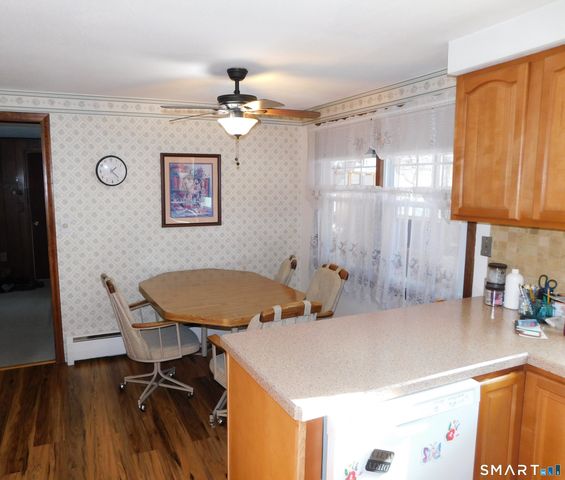 105 Trent Drive, Windsor, CT 06095