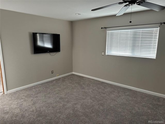 4902 S Garland St, Littleton, CO 80123