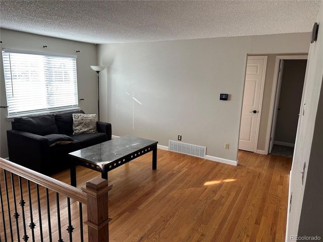 4902 S Garland St, Littleton, CO 80123