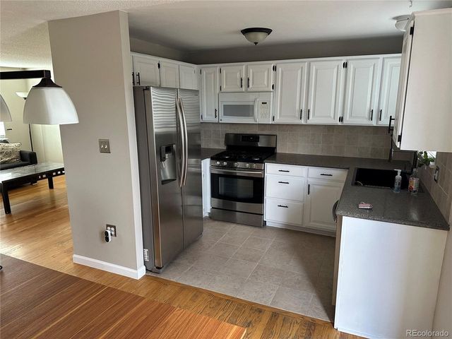 4902 S Garland St, Littleton, CO 80123