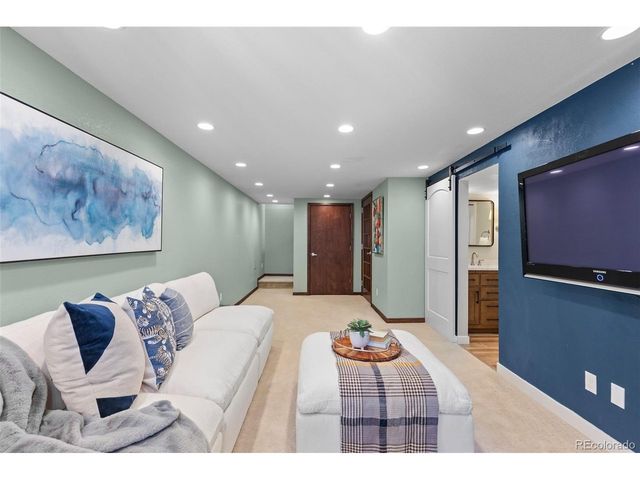 3971 S Syracuse Way, Denver, CO 80237