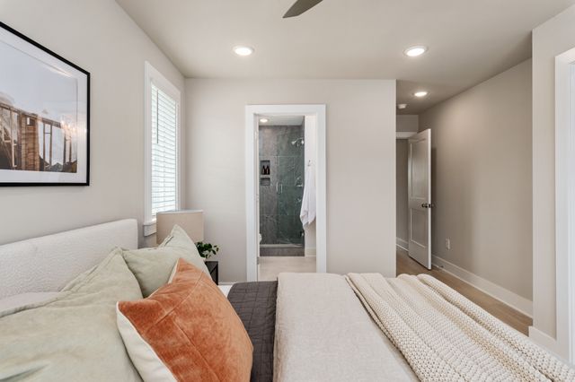 209 Straton Ln, Nashville, TN 37216