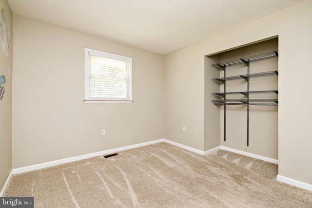 207 W ELM AVE, Berlin, NJ 08009