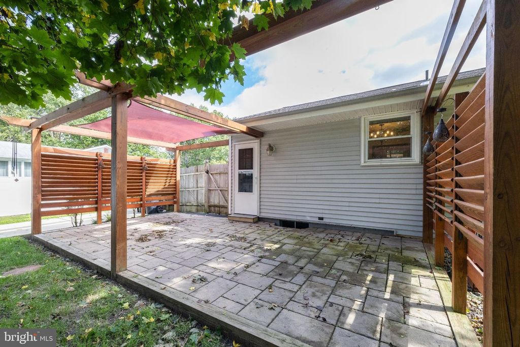 207 W ELM AVE, BERLIN, NJ 08009 — photo 5