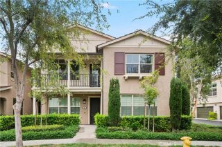 78 Rose Arch 21, Irvine, CA 92620