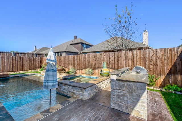 7624 Truchard Drive, Fort Worth, TX 76179