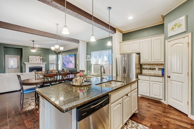 7624 Truchard Drive, Fort Worth, TX 76179