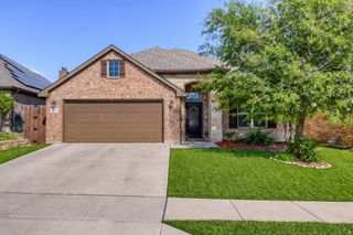 7624 Truchard Drive, Fort Worth, TX 76179