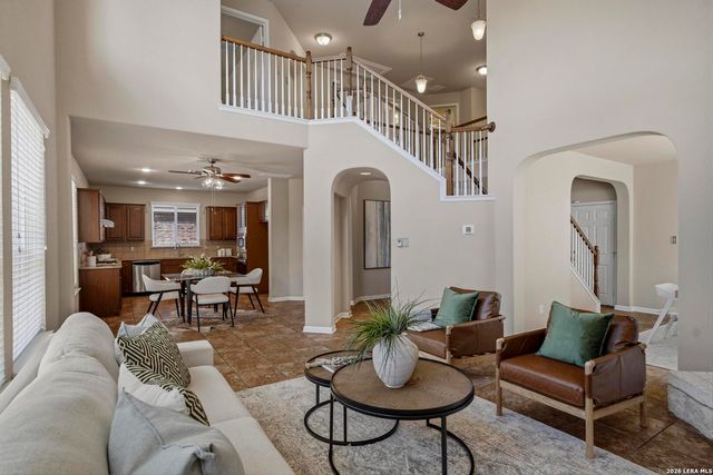 9022 WESTERN VW, Helotes, TX 78023