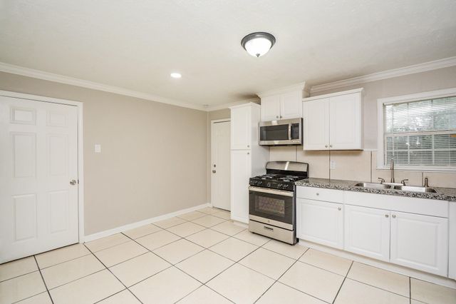 2109 Pomona Drive, Pasadena, TX 77506