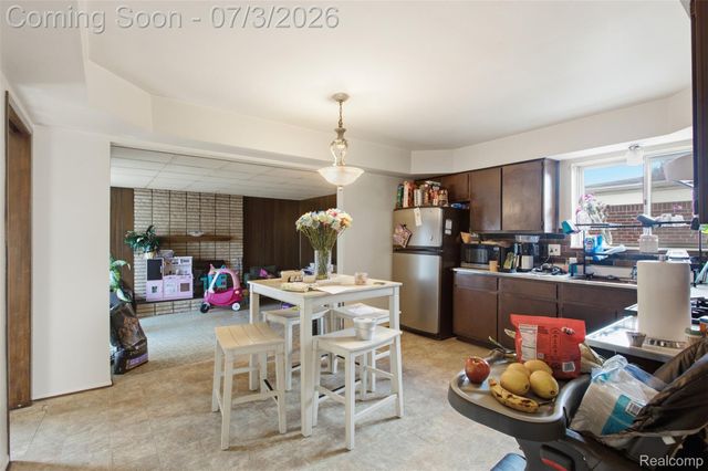 28445 BRADNER Drive, Warren, MI 48088
