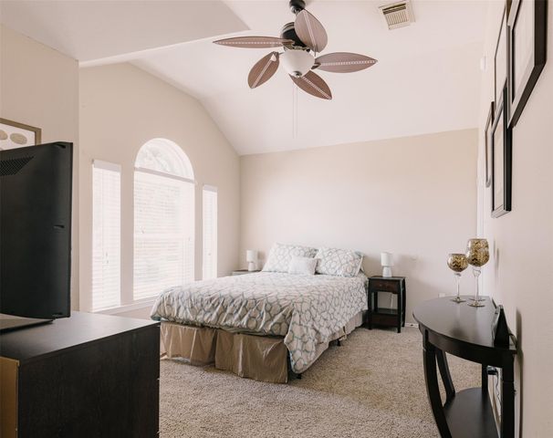8003 Club Point Drive, Humble, TX 77346