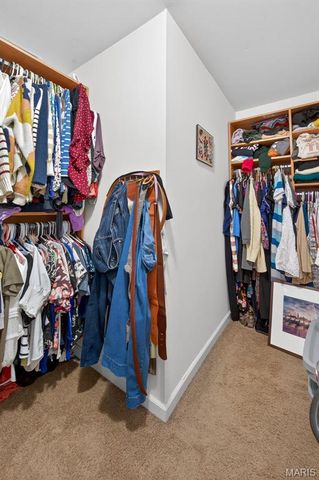 519 Country Circle Drive, Lake St Louis, MO 63367