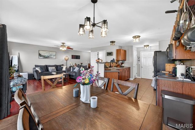 519 Country Circle Drive, Lake St Louis, MO 63367