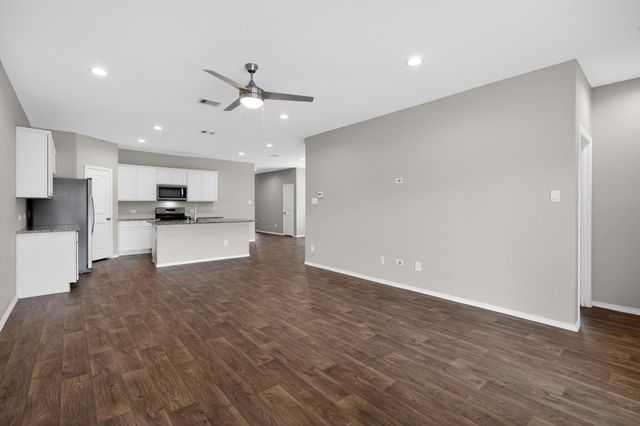 9909 Glenbrook Lane, Magnolia, TX 77354