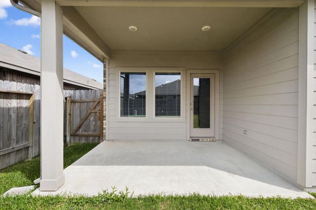 9909 Glenbrook Lane, Magnolia, TX 77354