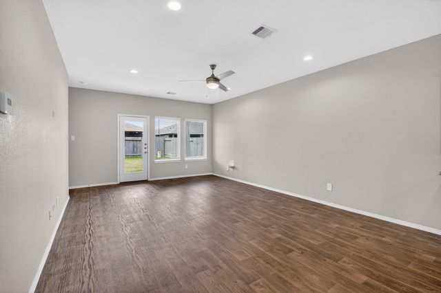 9909 Glenbrook Lane, Magnolia, TX 77354