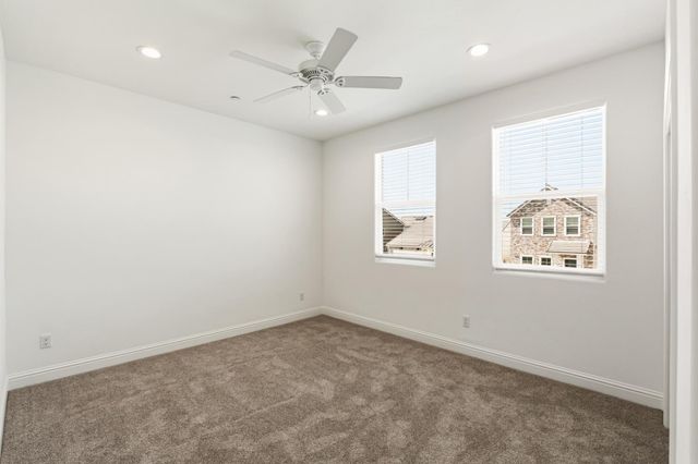 333 Sunset Drive S, Madera, CA 93636