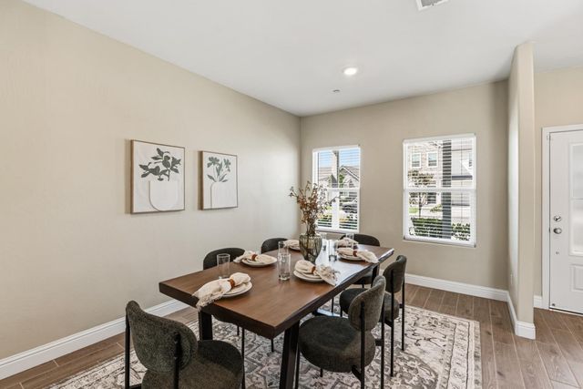 333 Sunset Drive S, Madera, CA 93636