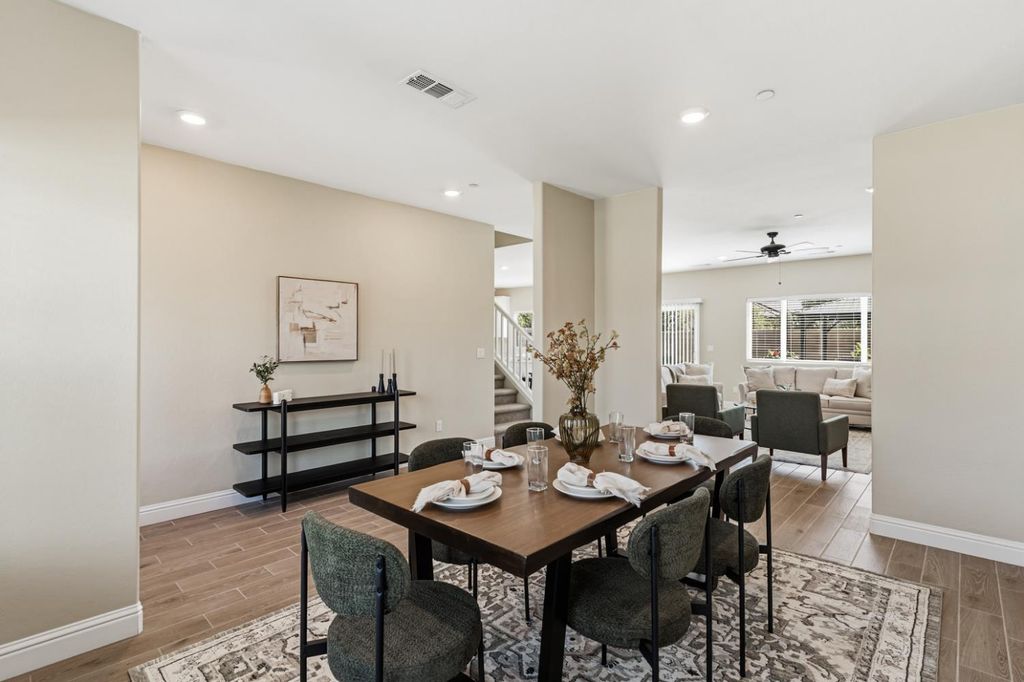 Image 6 of property listing at 333 Sunset Drive S, Madera, CA 93636