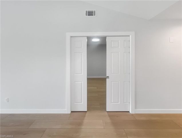 5908 Cranbrook WAY I202, Naples, FL 34112