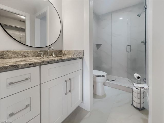 5908 Cranbrook WAY I202, Naples, FL 34112