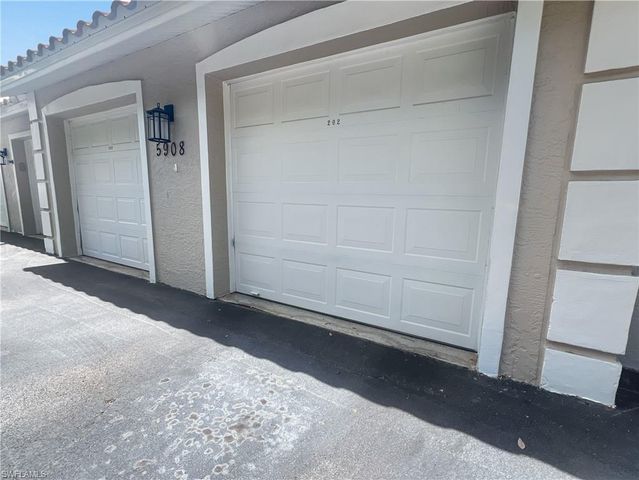 5908 Cranbrook WAY I202, Naples, FL 34112